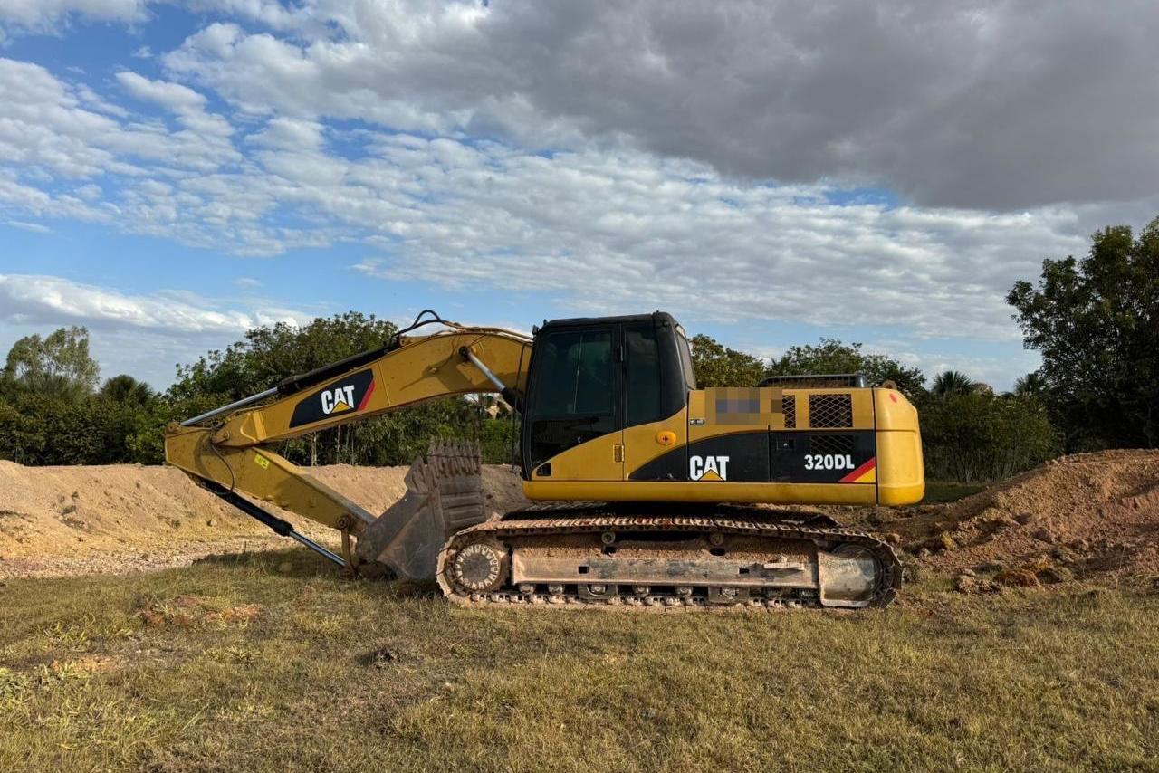 Caterpillar 320DL - 12/12 4