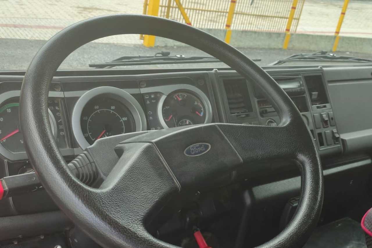Ford Cargo815 - 11/12 8