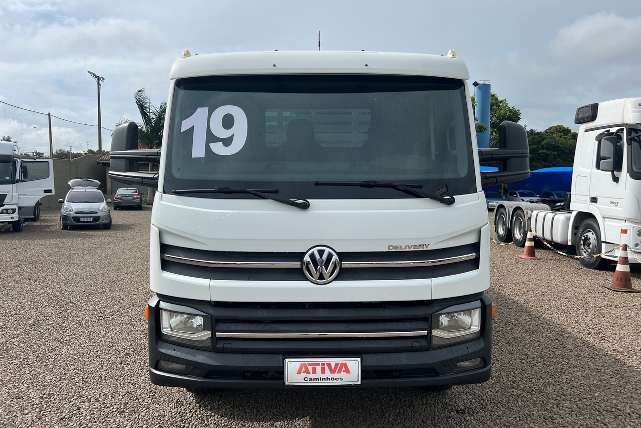 Volkswagen 11-180 Delivery  - 18/19 4