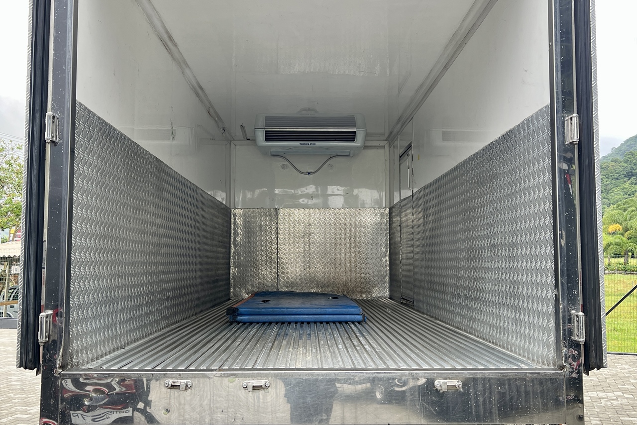 Volkswagen 11-180 Delivery  - 21/22 10
