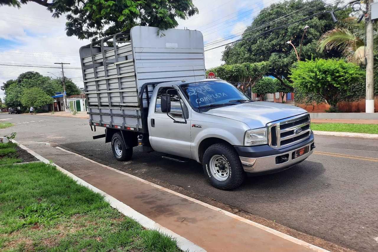 Ford F350 - 17/16 4