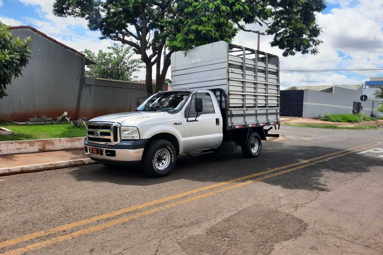 Ford F350 - 17/16 5