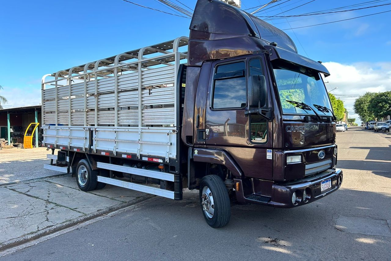 Ford Cargo816 - 13/13 4