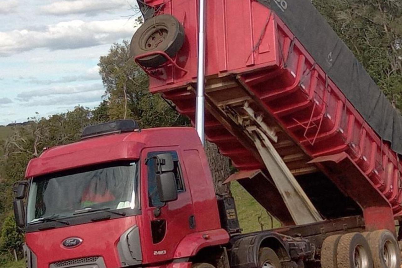 Ford Cargo2423 - 13/13 2