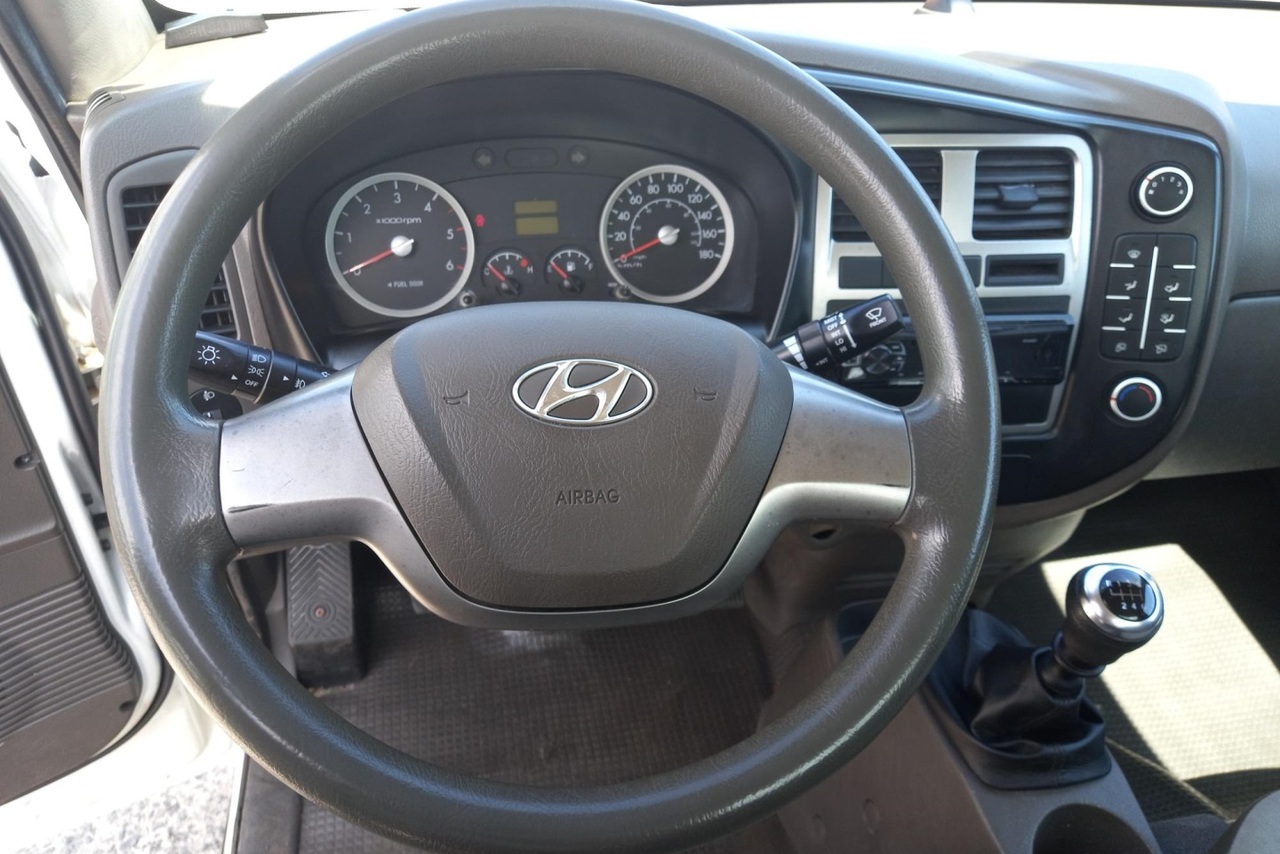 Hyundai HR - 21/22 9