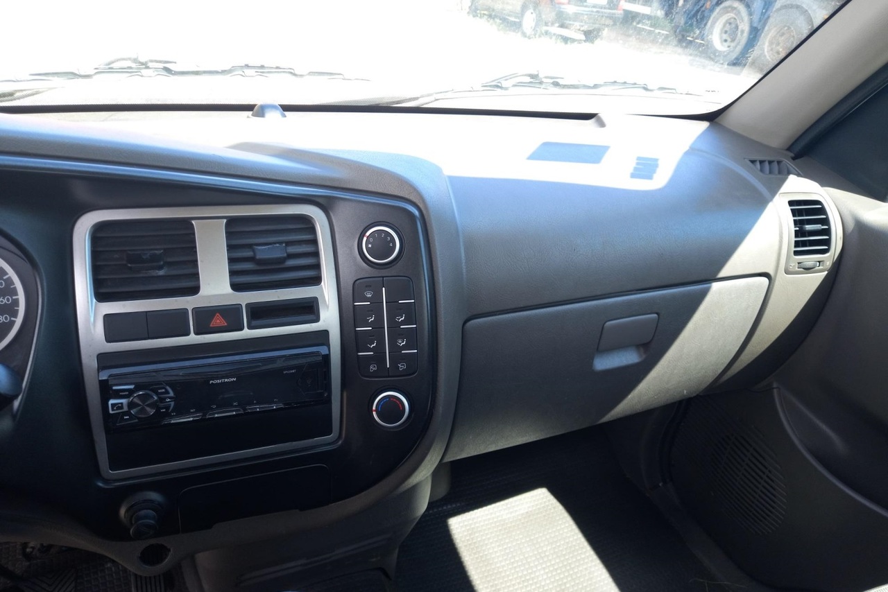 Hyundai HR - 21/22 12