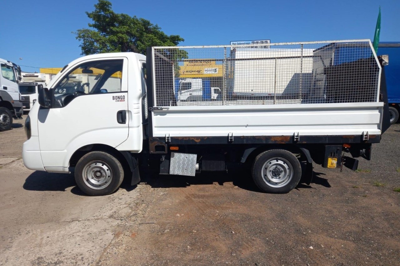 KIA UK 2500 - 19/20 4