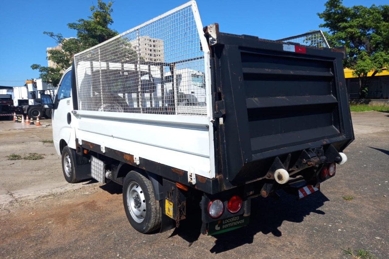 KIA UK 2500 - 19/20 5