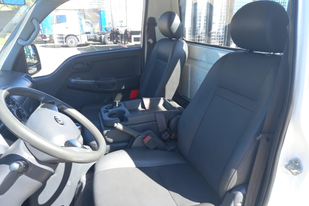 KIA UK 2500 - 19/20 17