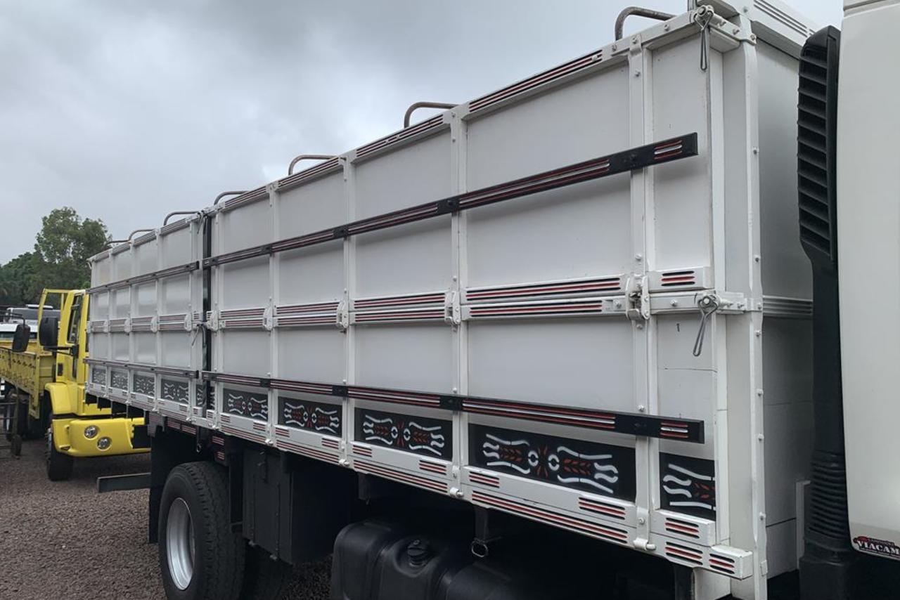 Volvo VM 270 - 14/14 4
