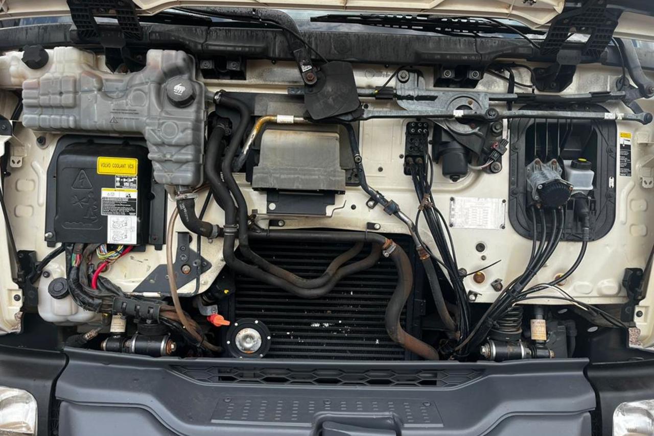 Volvo VM 270 - 14/14 8