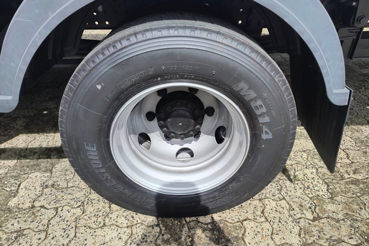 Volkswagen 11-180 Delivery  - 21/22 14