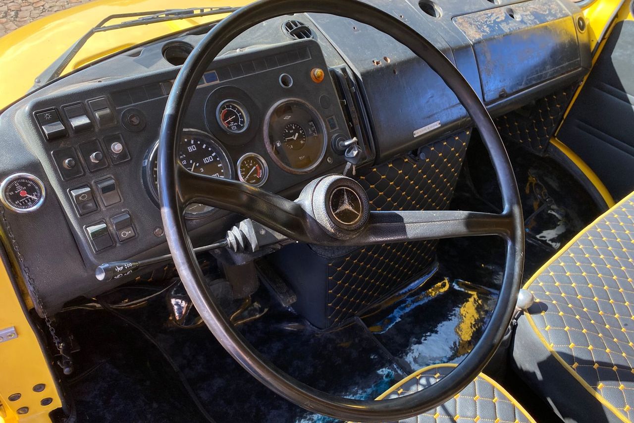 Mercedes Benz MB 1516 - 85/85 15