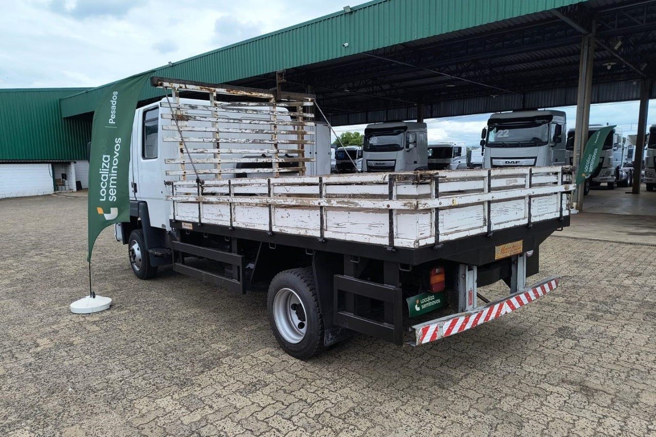 Ford Cargo1119 - 17/18 4