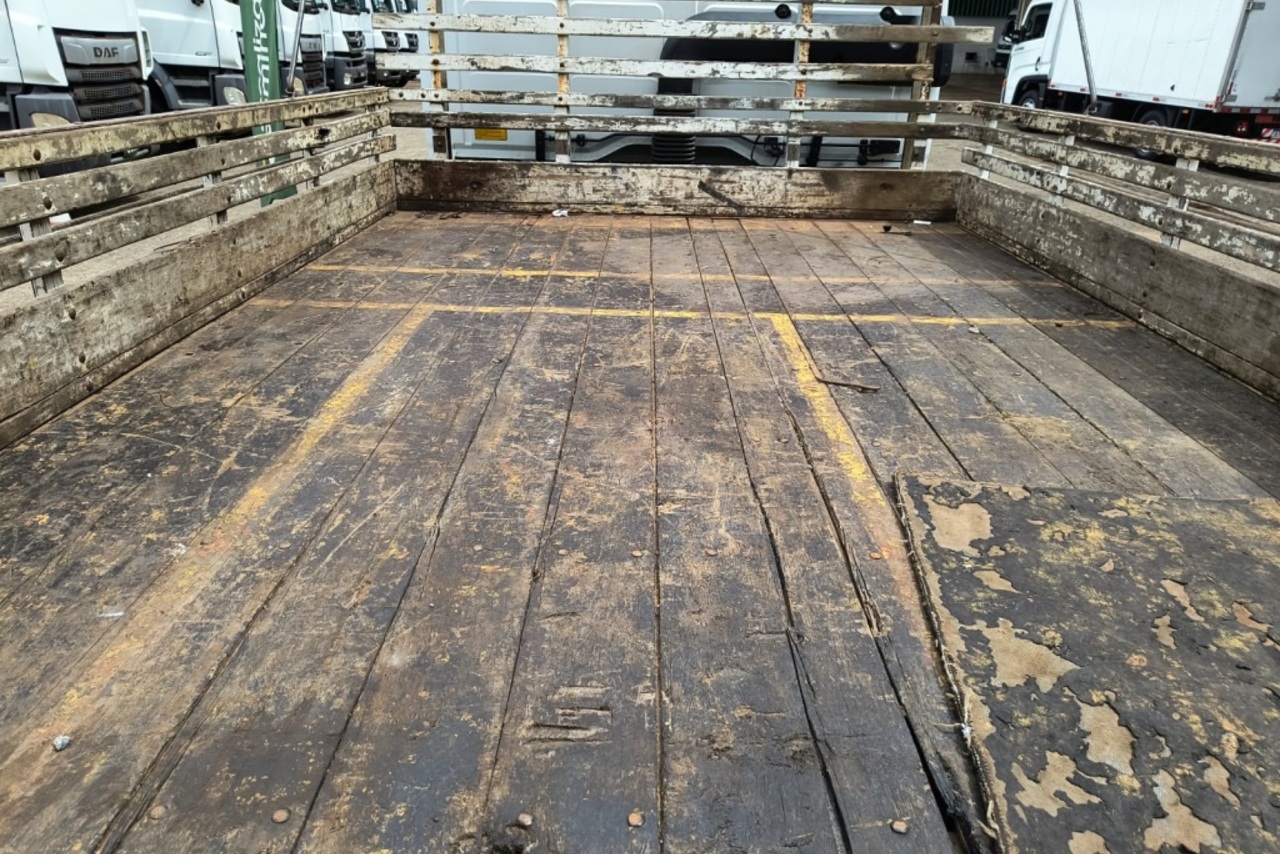 Ford Cargo1119 - 17/18 10