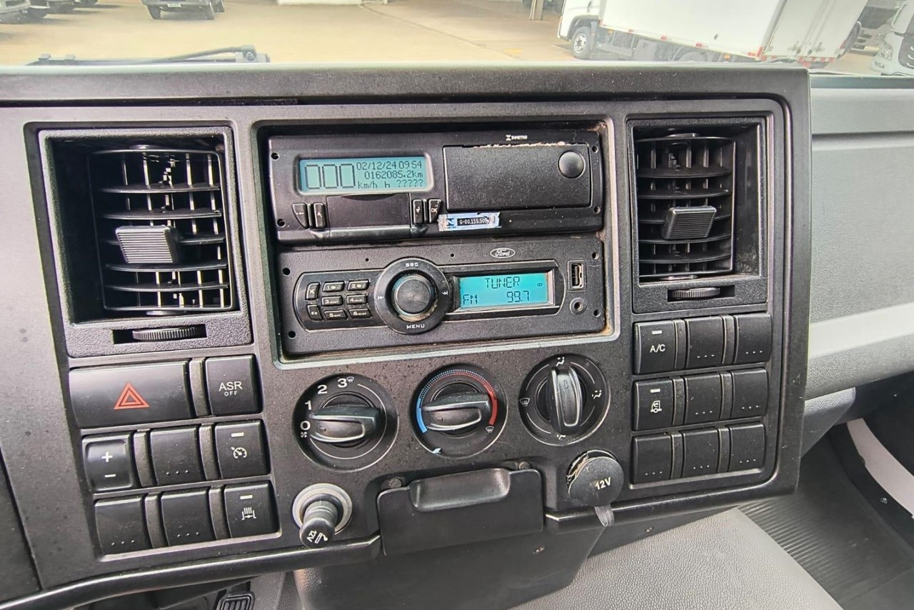 Ford Cargo1119 - 17/18 14
