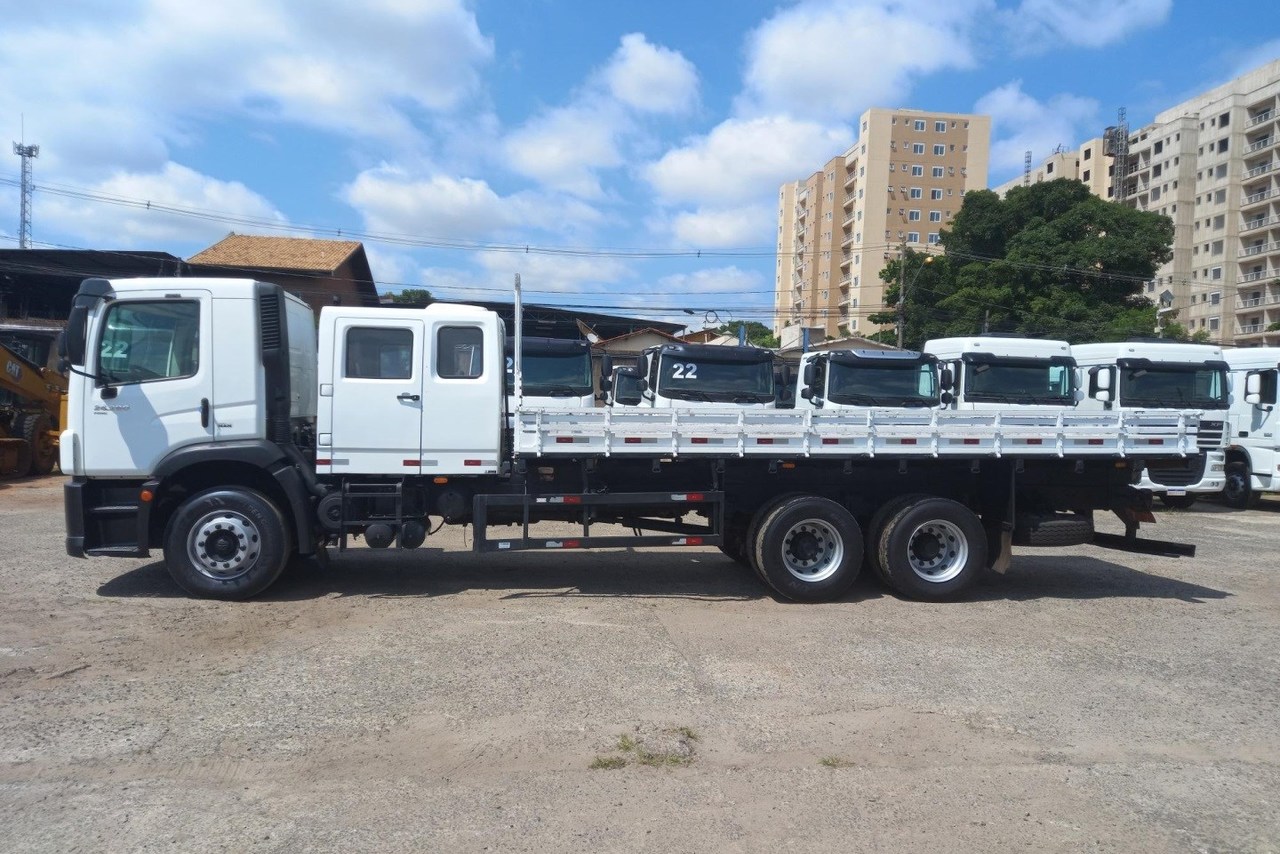 Volkswagen 24-280 E Constellation 6x2 - 19/20 5