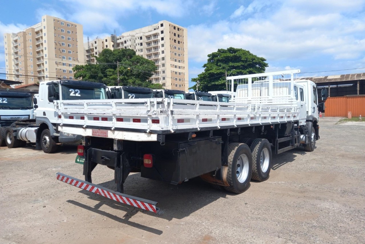 Volkswagen 24-280 E Constellation 6x2 - 19/20 12