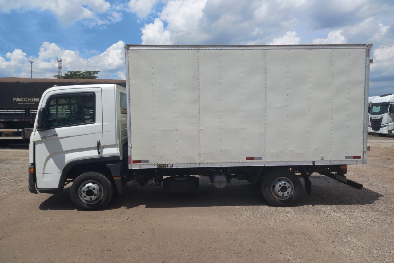 Volkswagen Delivery Express - 19/20 7