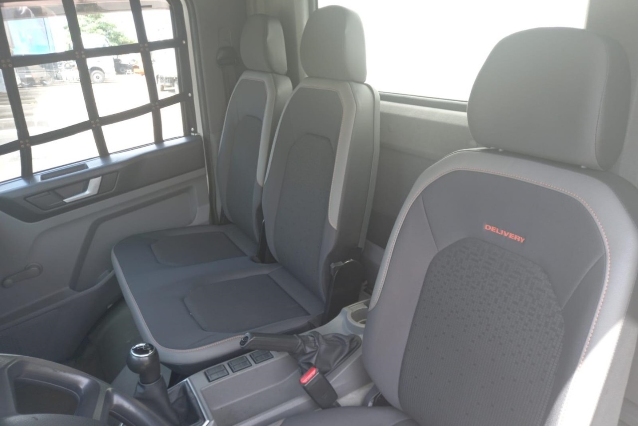 Volkswagen Delivery Express - 19/20 11