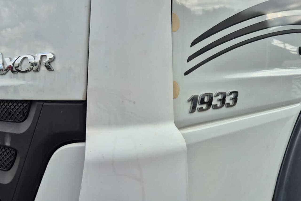 Mercedes Benz Axor 1933 - 09/09 4