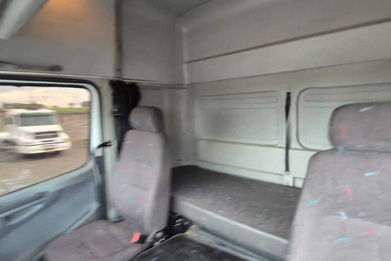 Mercedes Benz Axor 1933 - 09/09 10