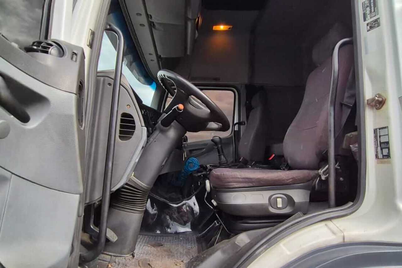 Mercedes Benz Axor 1933 - 09/09 19