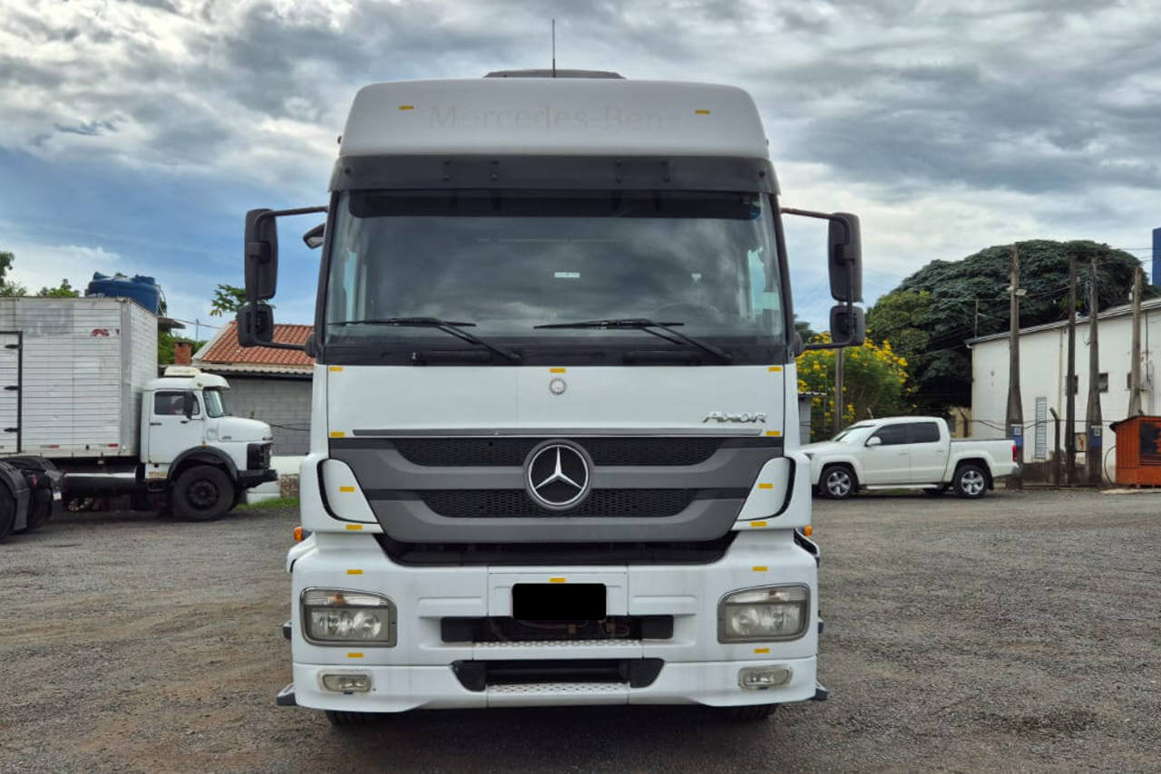 Mercedes Benz Axor 1933 - 18/19 3