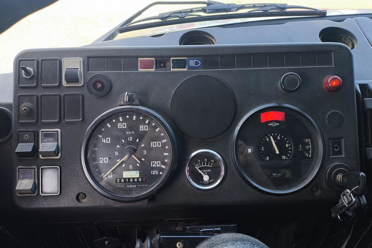 Mercedes Benz MB 1516 - 85/85 2