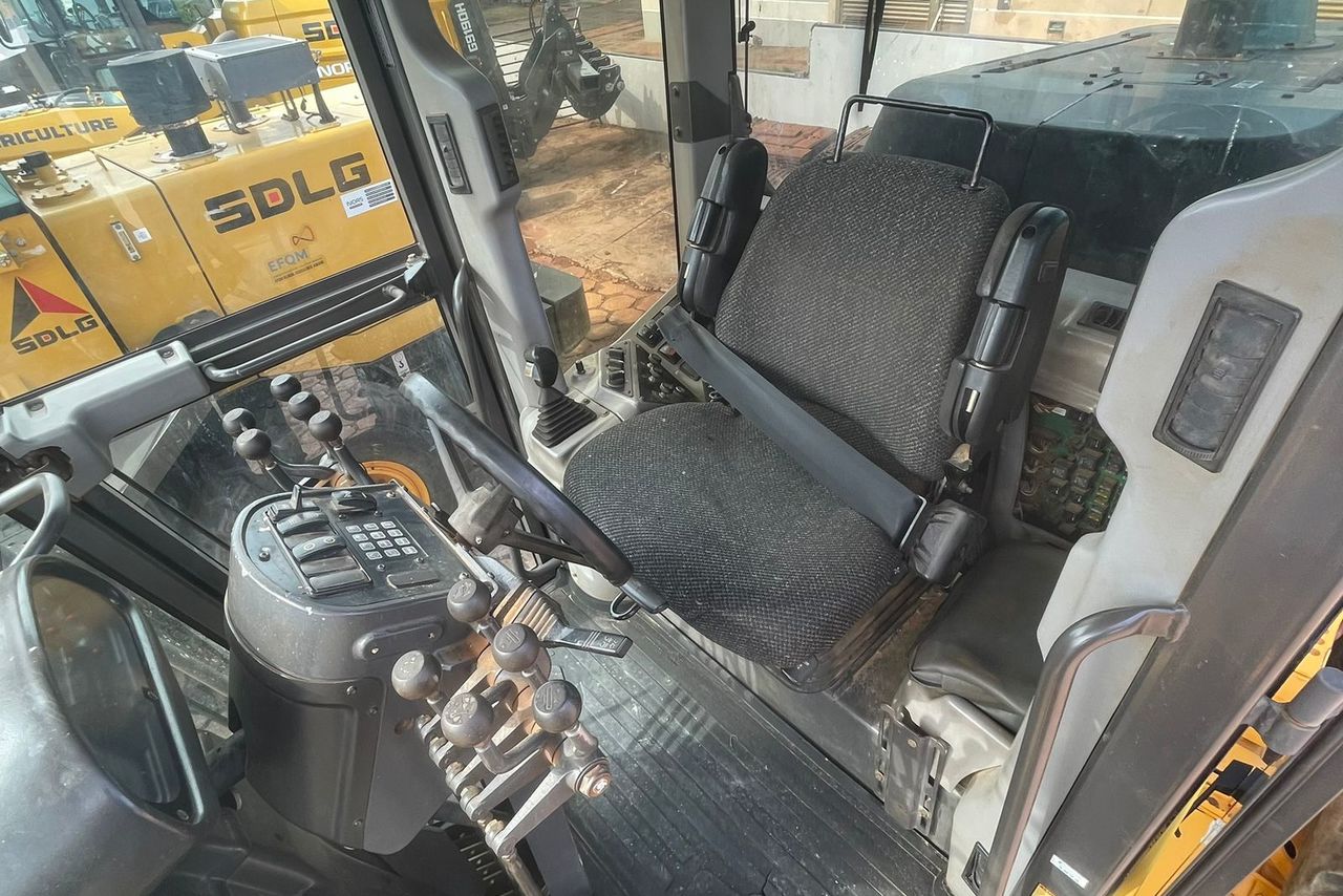 Volvo G930 - 11/11 9