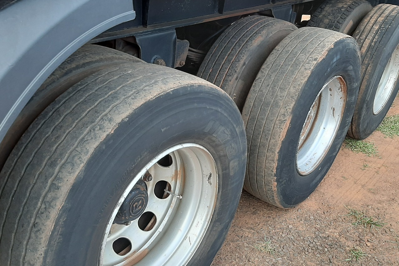 Iveco Stralis 400 - 12/13 20