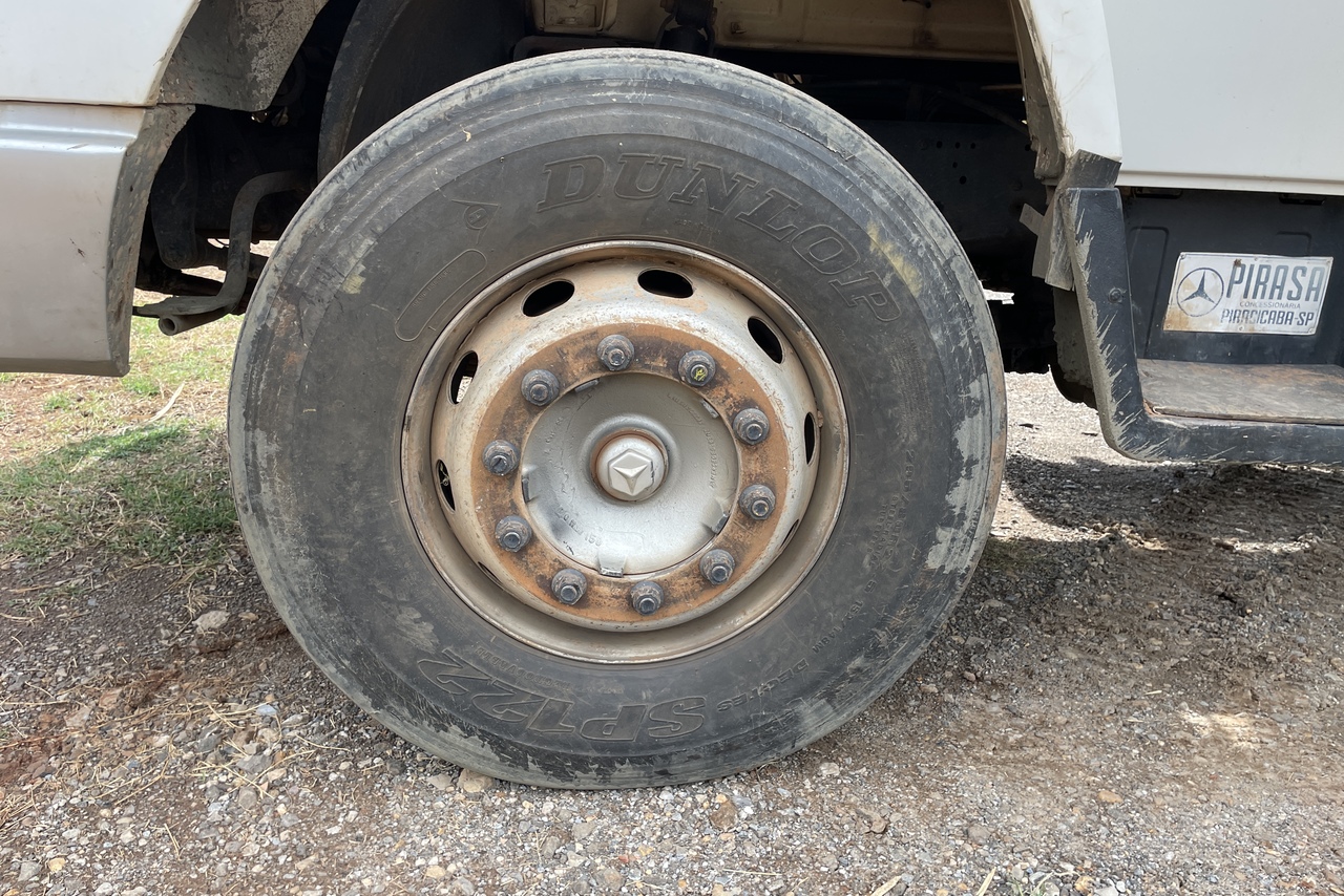 Mercedes Benz MB 1614 - 92/92 17