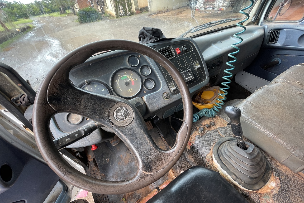 Mercedes Benz Atego 2423 - 02/02 7