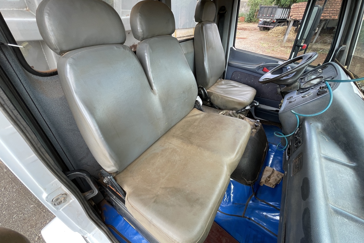 Mercedes Benz Atego 2423 - 02/02 5