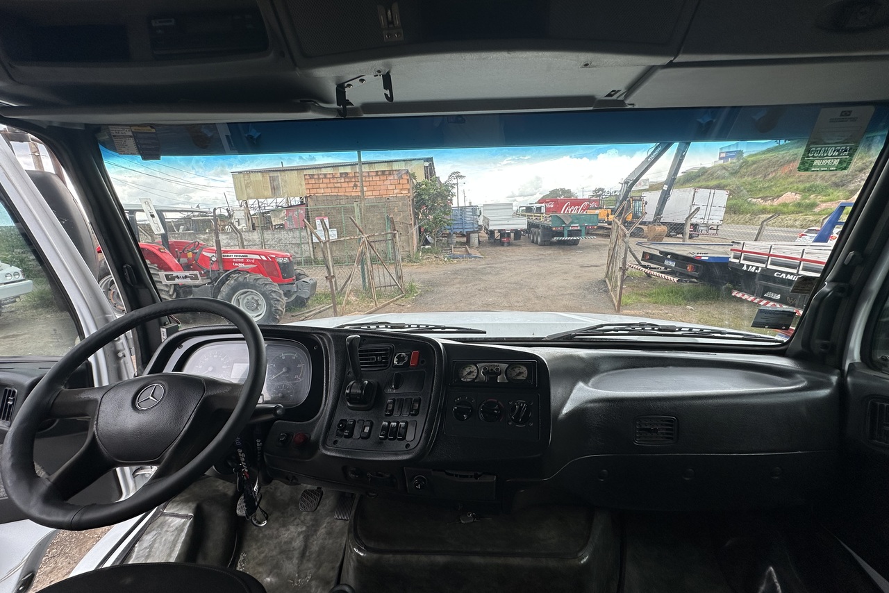 Mercedes Benz MB 1635 - 13/13 12