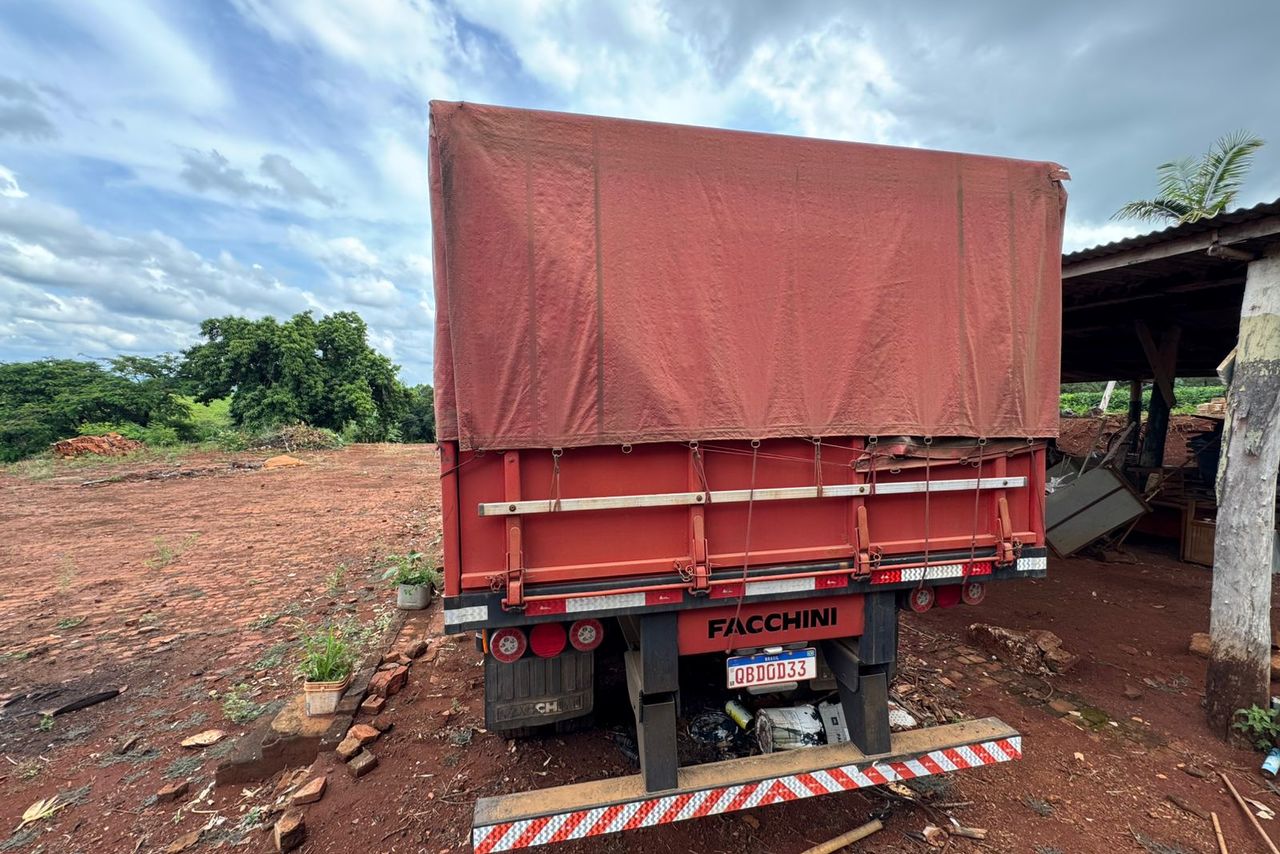Volkswagen 31-330 E Constellation 6x4 - 14/15 8
