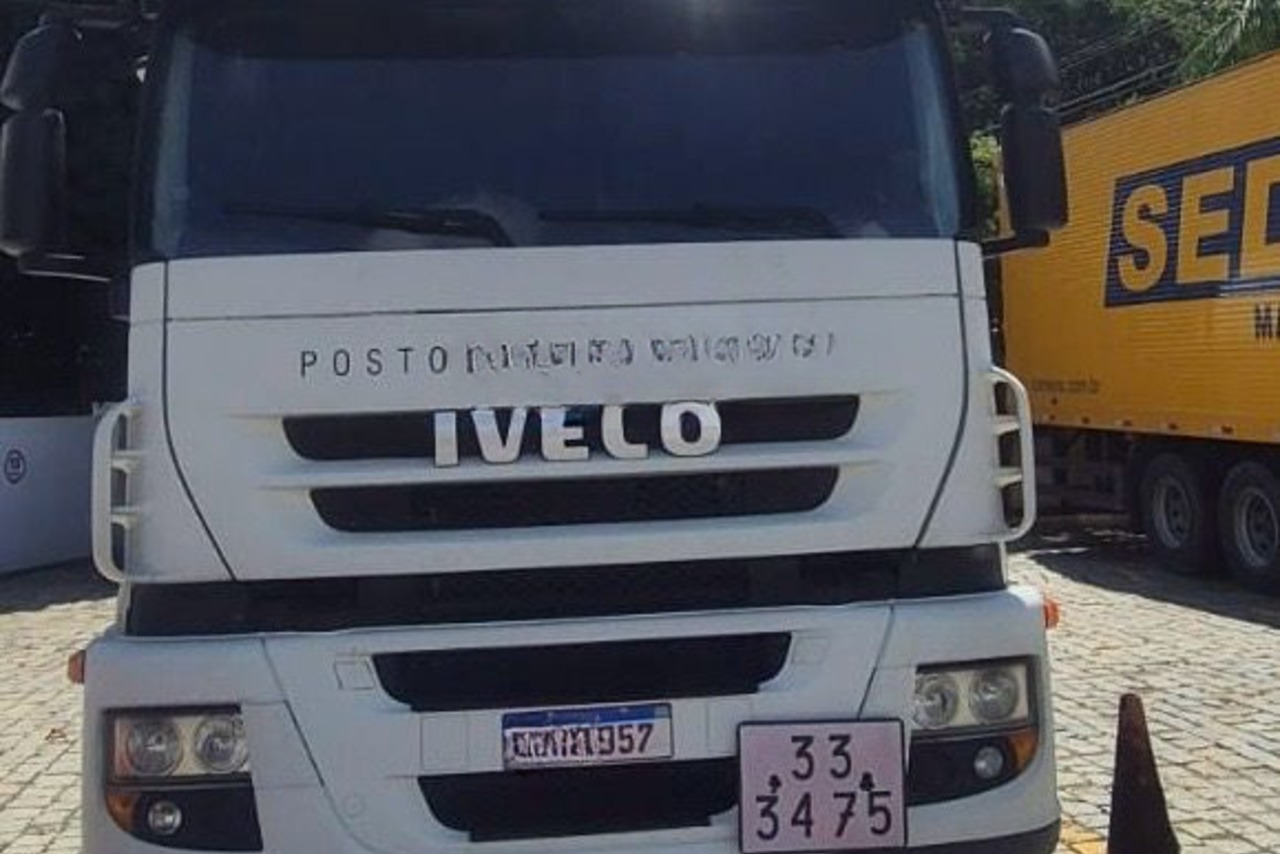 Iveco Stralis 420 - 12/13 9