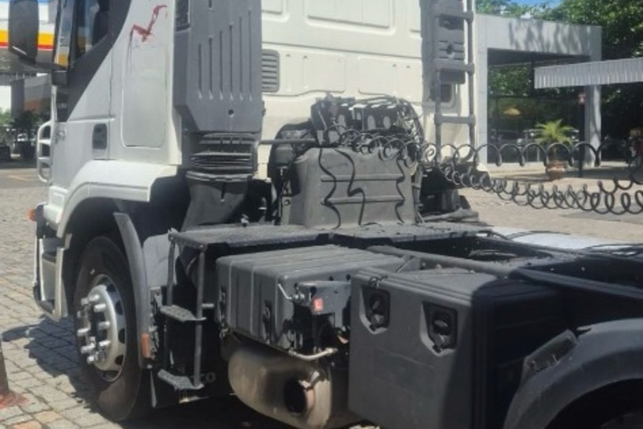 Iveco Stralis 420 - 12/13 11