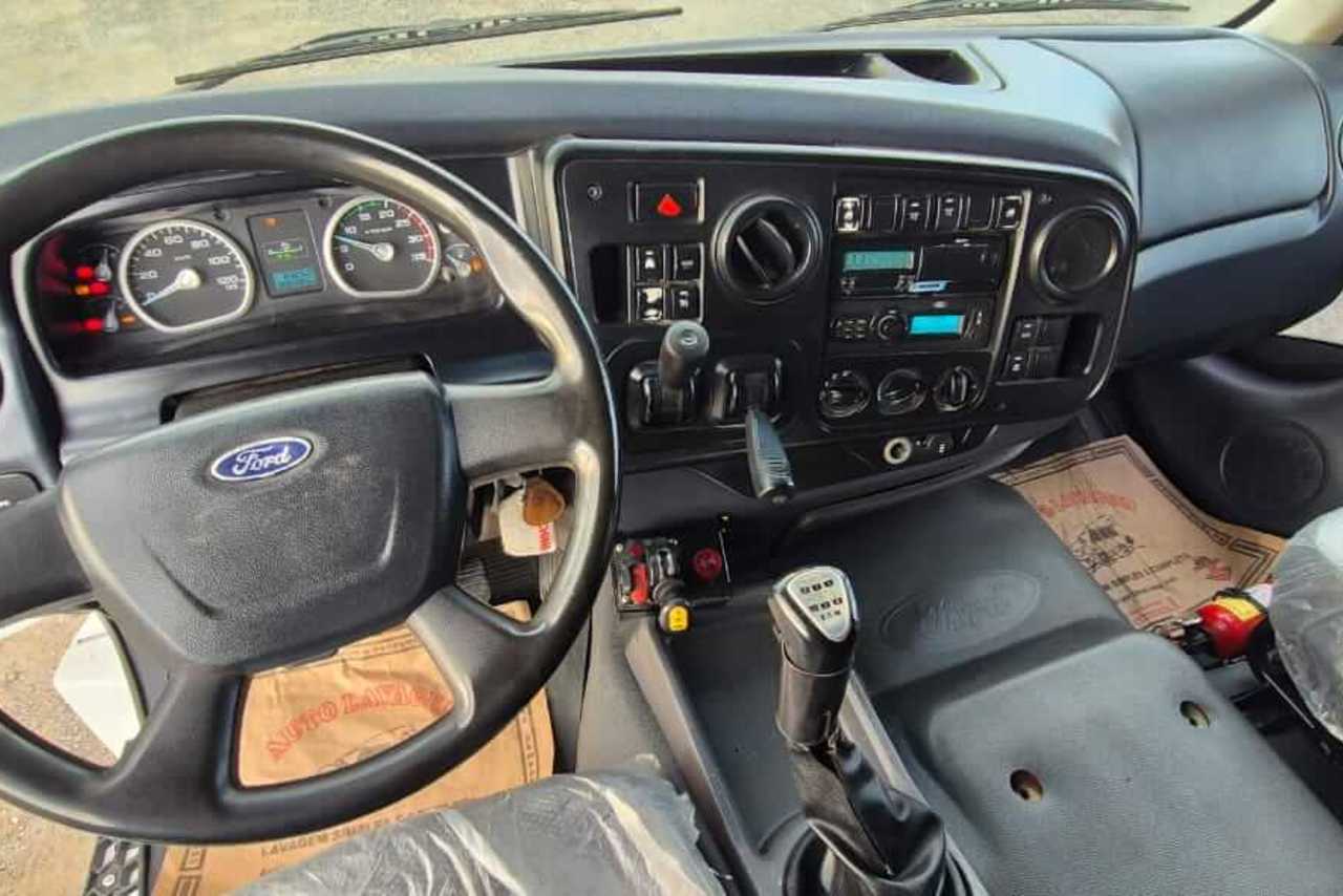 Ford Cargo 1731 - 18/19 8