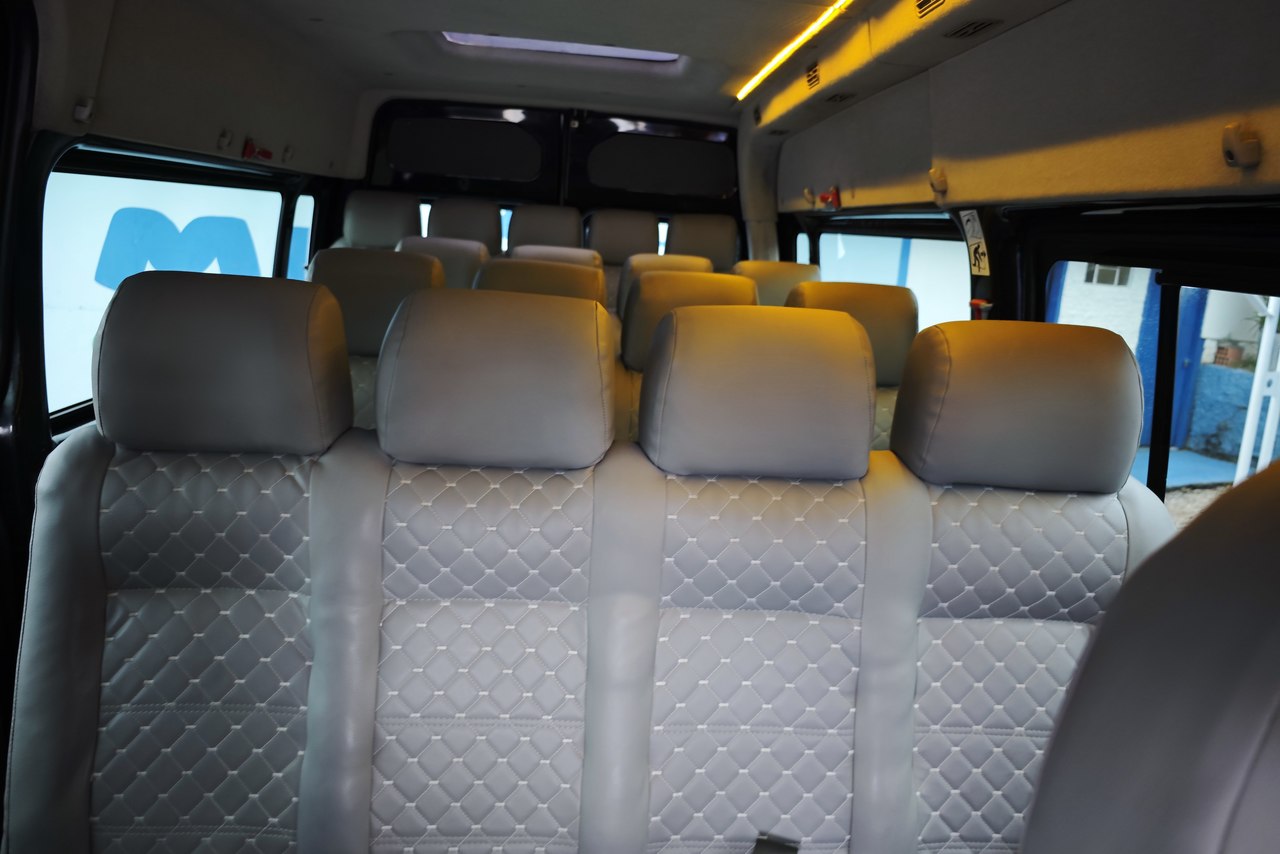 Ford Transit passageiros - 11/11 20