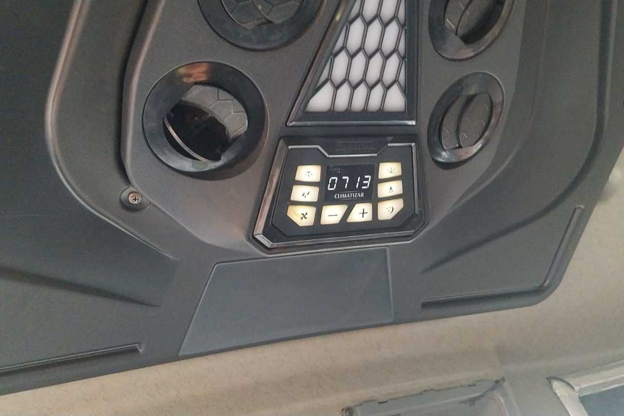Mercedes Benz Axor 3344 - 07/07 6