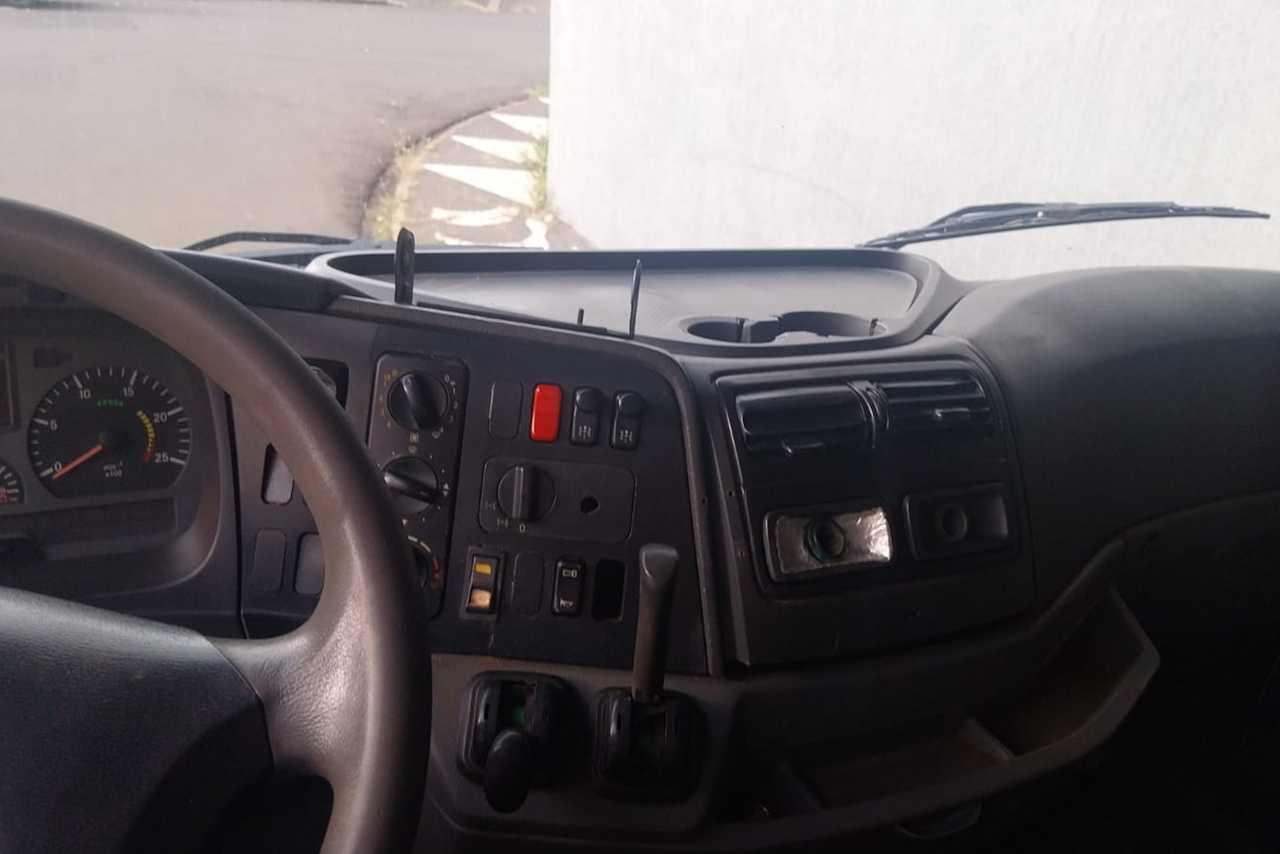 Mercedes Benz Axor 3344 - 07/07 9