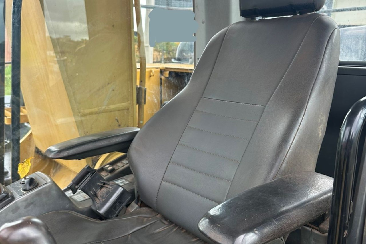 Caterpillar 320D2L - 14/14 5