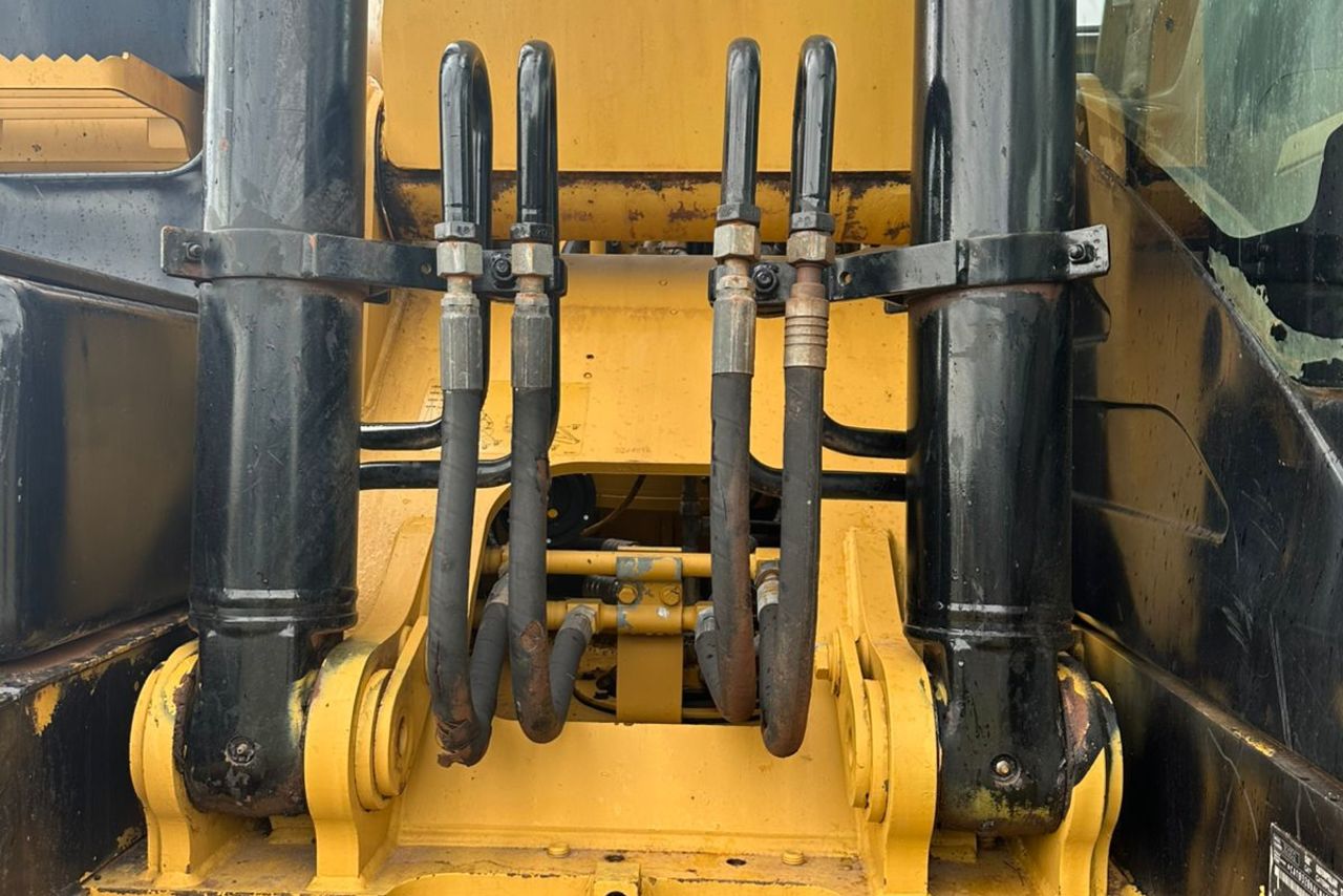 Caterpillar 320D2L - 14/14 11