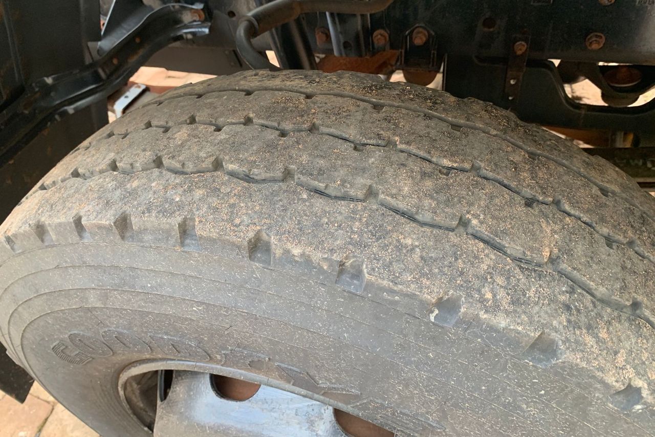 Ford Cargo2428 - 10/11 8