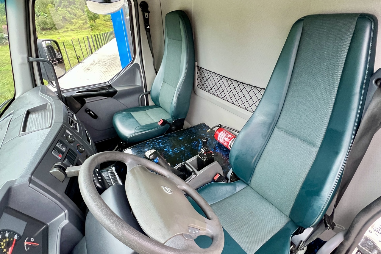 Volvo VM 270 - 22/22 12