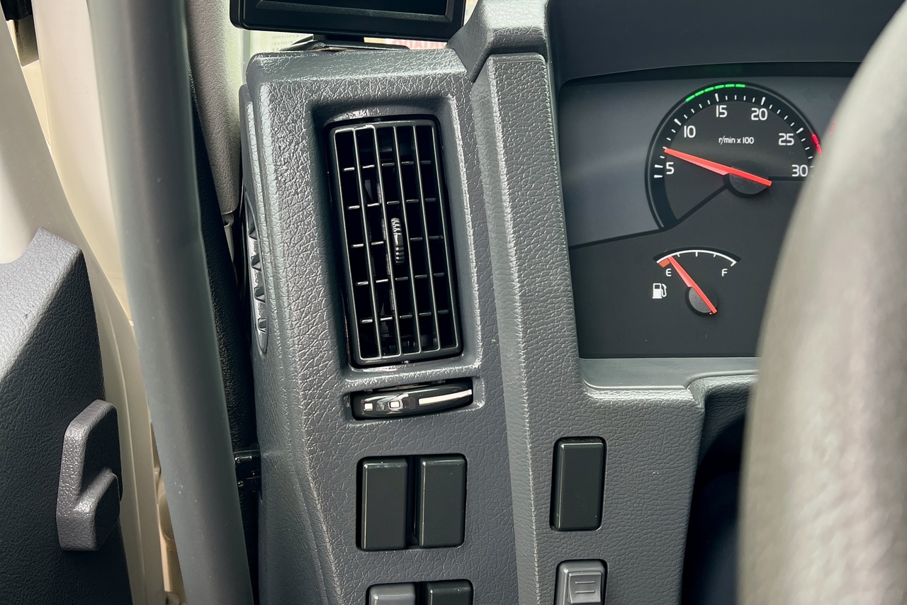 Volvo VM 270 - 22/22 13