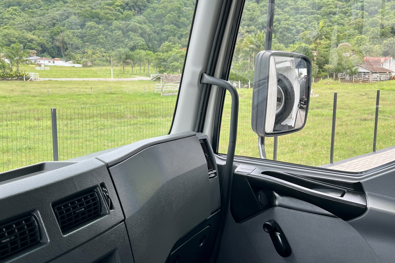 Volvo VM 270 - 22/22 16