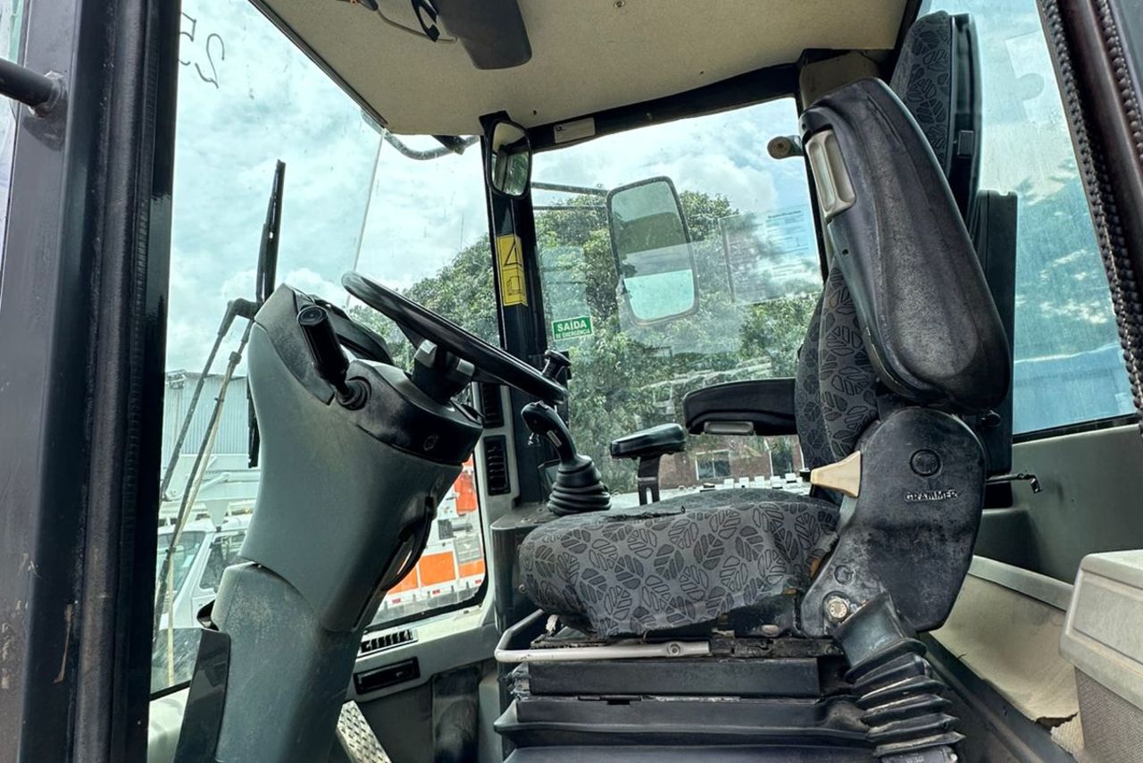 New Holland W130 - 21/21 6