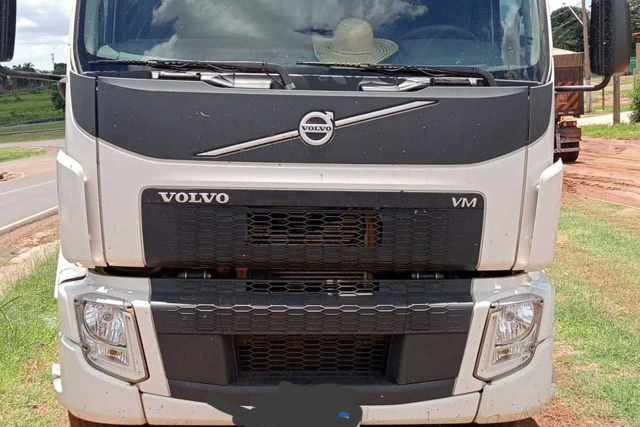 Volvo VM330 - 22/22 4